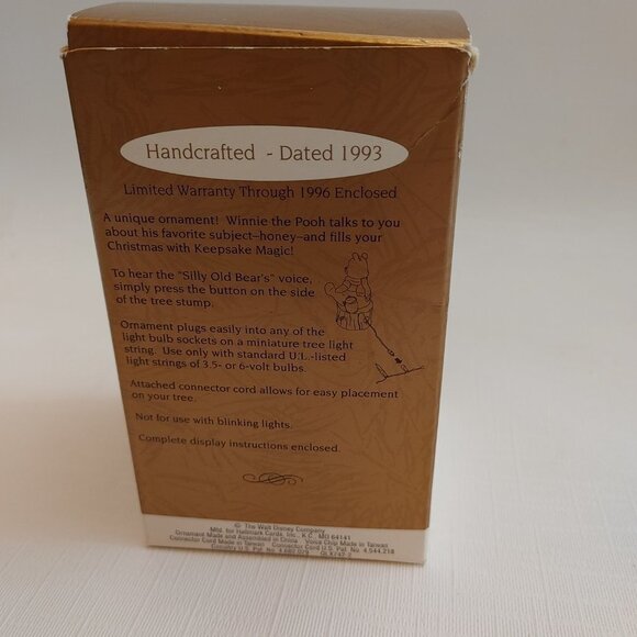 Winnie The Pooh Hear Pooh's Voice Hallmark Keepsake Magic Ornament - Picture 3 of 9